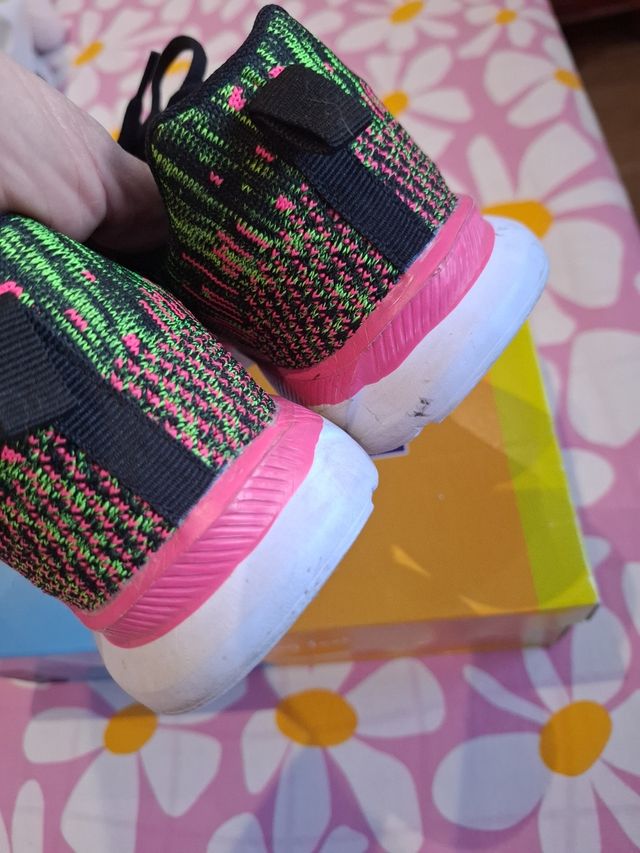 Zapatillas niña deportivas