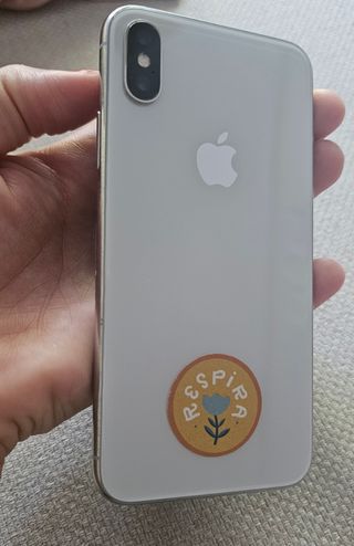 iPhone X Plata 64GB. En muy buen estado