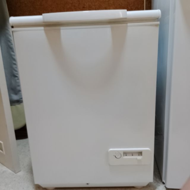 Congelador Zanussi 140L - ZFC620WAP Molt bon estat