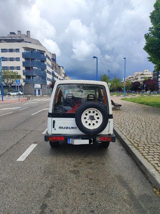 Suzuki Samurai 1991