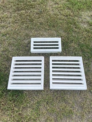3 Rejillas ventilación moldura blanco
