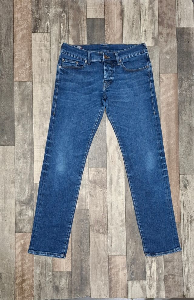 True Religion relaxed skinny taglia W31