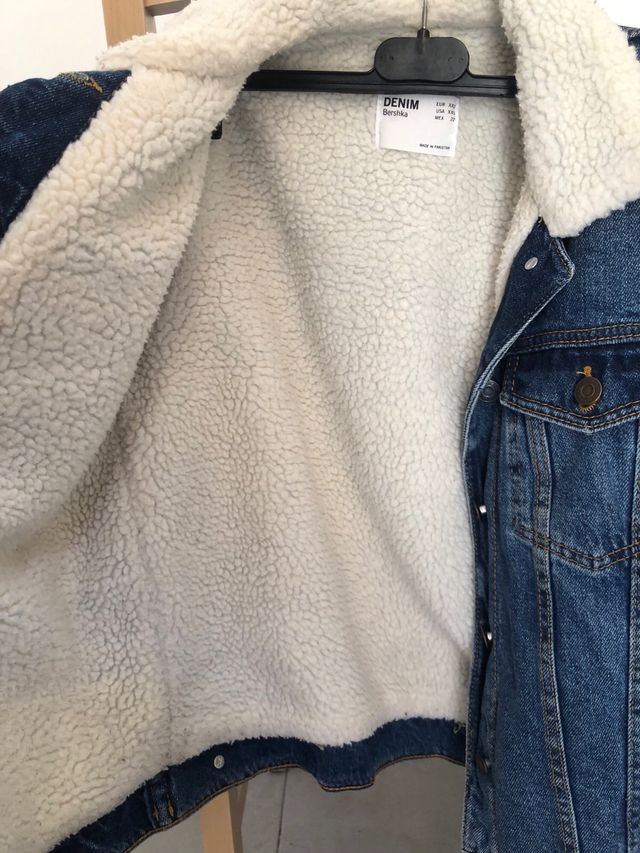 Chaqueta vaquera Bershka borreguillo talla XXS