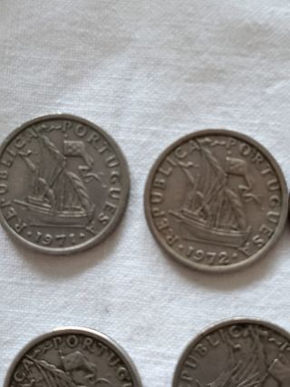 8 Monedas Portugal 2,50 Escudos (60s-70s)