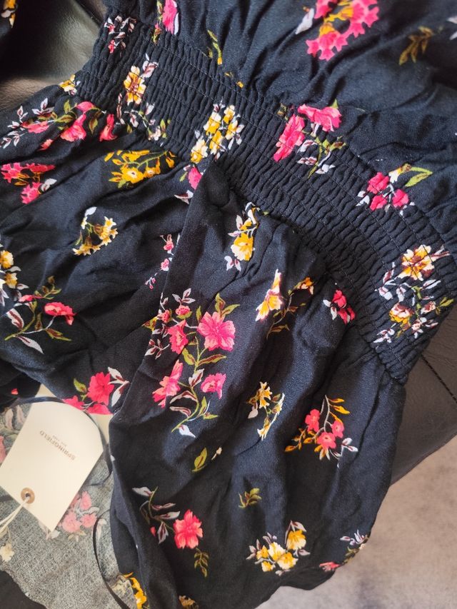 Vestido Springfield midi floral