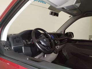 Volkswagen Caravelle 2.0TDI 150cv DSG 2018