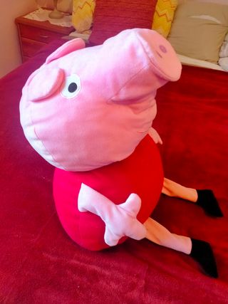 Peppa Pig peluche 50cm
Buone condizioni 