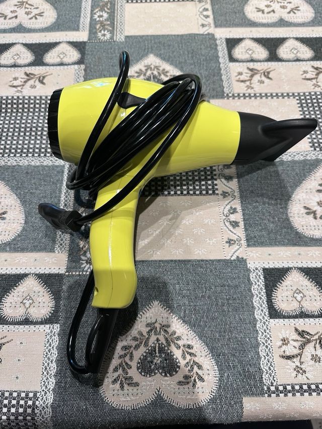 Asciugacapelli giallo phone !  NON FUNZIONANTE !  