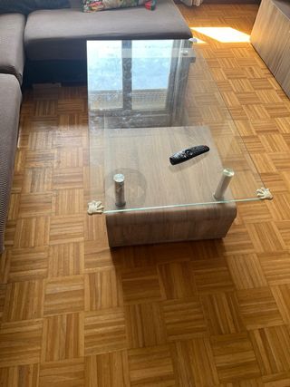 Mueble salón con vitrina negro/madera