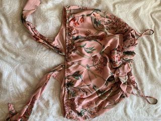Blusa H&M rosa estampada talla S