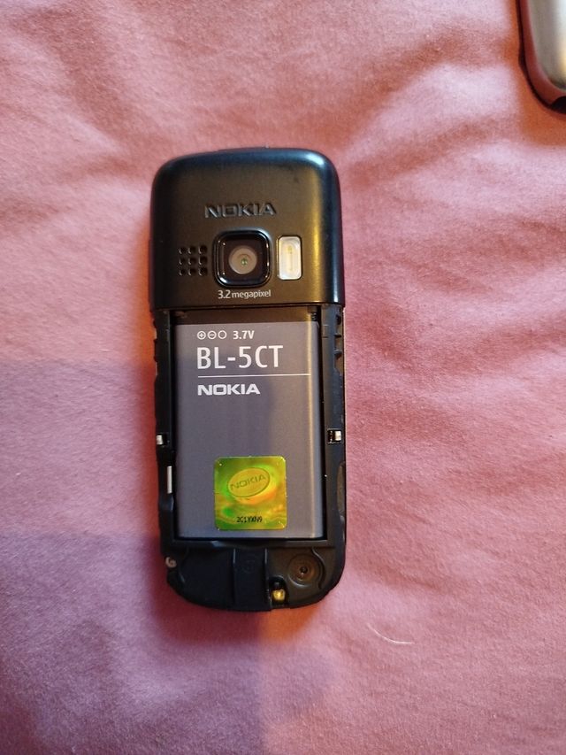 Nokia 8303c plateado