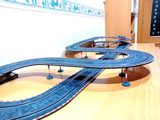 CIRCUITO DE SCALEXTRIC COMPACT 1/43.