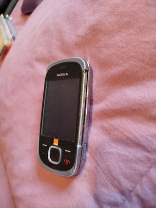 Nokia 7230 - Teléfono móvil