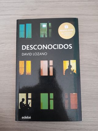 DESCONOCIDOS: Premio EDEBÉ de Literatura Juveni...