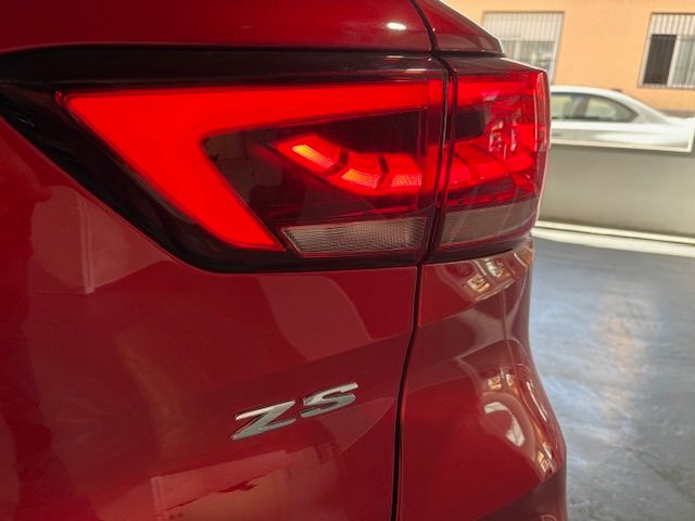 MG ZS 1.5 VTI TECH LUXURY 2024, foto 9