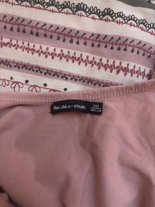 Body Bershka rosa