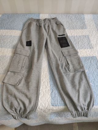 Pantalones Bershka cargo - Negro, Gris o blanco