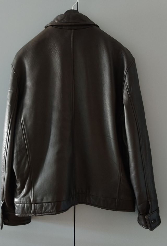 Cazadora de cuero  hombre
