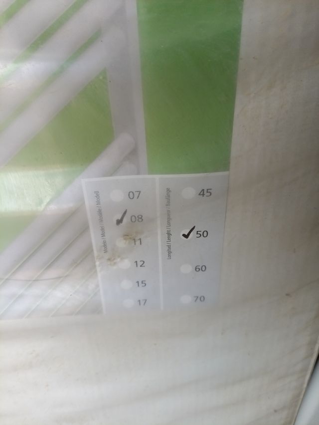 Radiador toallero de agua  para baño