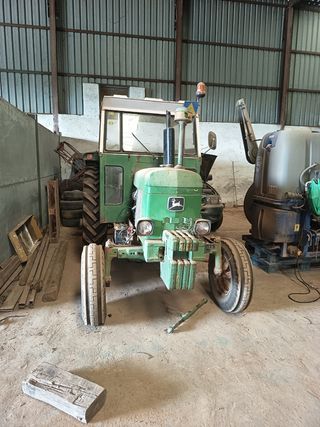 Tractor John Deere - Buen estado