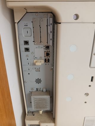 Ricoh MP C2050: Impresora Multifunción
