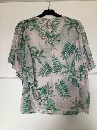 Blusa gasa estampada flores