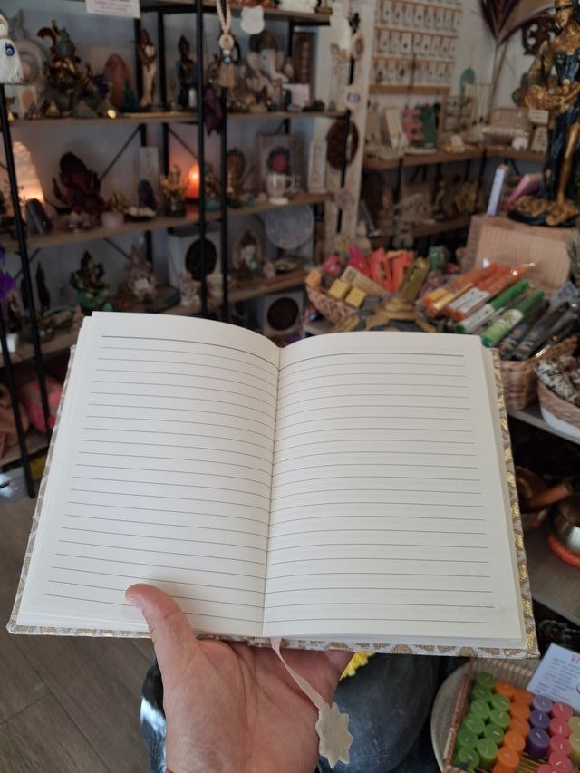 Libreta Flor Relieve
