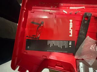 Caja Hilti herramientas