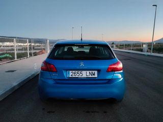 Peugeot 308 2021