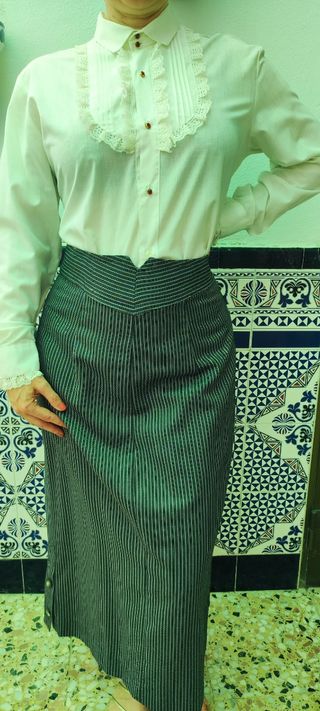 Traje Flamenca lunares verde blanco