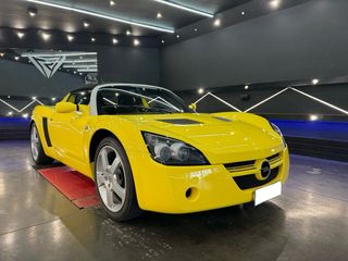 Opel Speedster 2.2