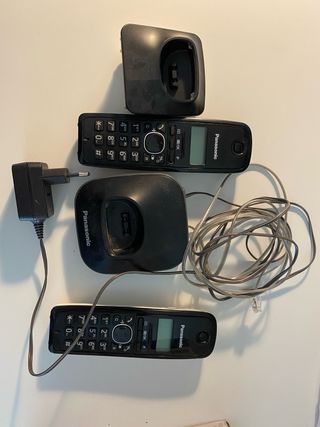 2 Teléfonos inalámbricos Panasonic