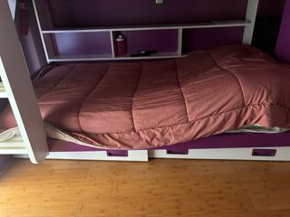 Cama litera infantil o juvenil  morada de 1.05 cm