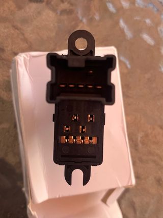 Interruptor elevaluna qashqai