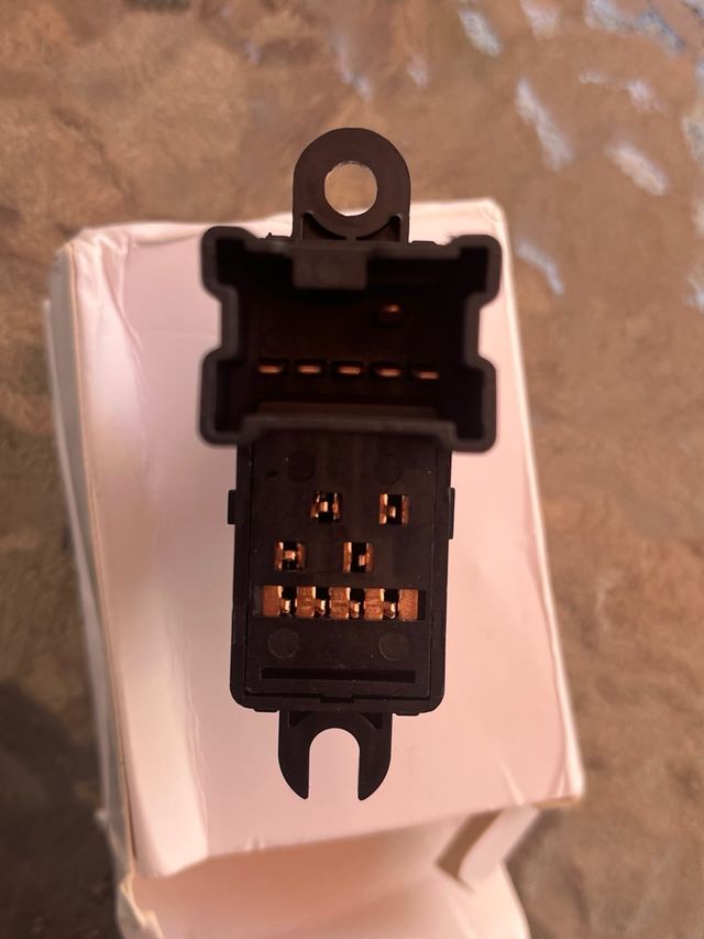 Interruptor elevaluna qashqai