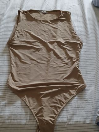 Body Bershka beige tg.S