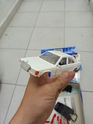 Mercedes-Benz 190E Burago Maqueta