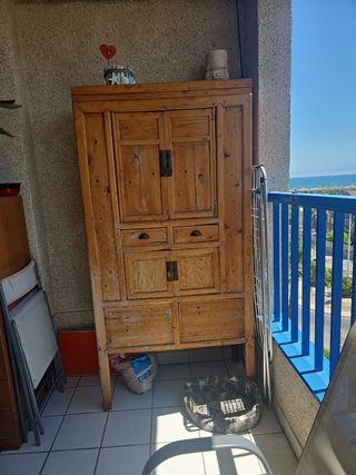 Armadio cinese antico