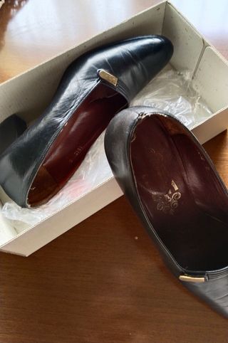 Zapatos negros piel tacón - España