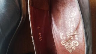 Zapatos negros piel tacón - España