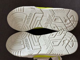 Adidas AR Trainer. Zapatillas amarillas talla 42