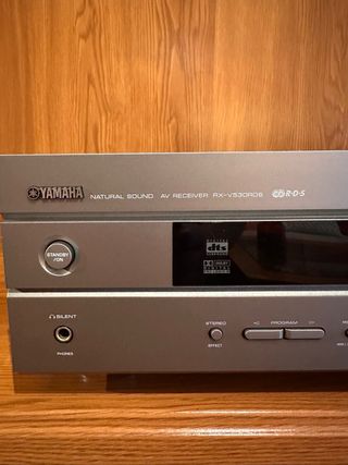 Yamaha RX-V500 - Home Cinema 5.1