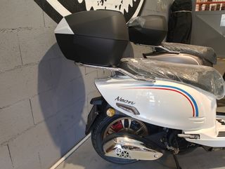 Scooter LETBE Island 125cc ABS/TCS seguro GRATIS