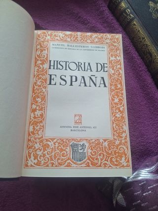 Dos libros de historia de España e Inglaterra
