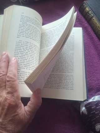 Dos libros de historia de España e Inglaterra