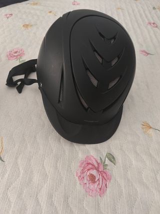Casco hípica talla S (51-54cm). Venta en persona .