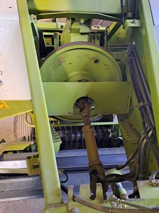 Empacadora CLAAS QUADRANT 2200