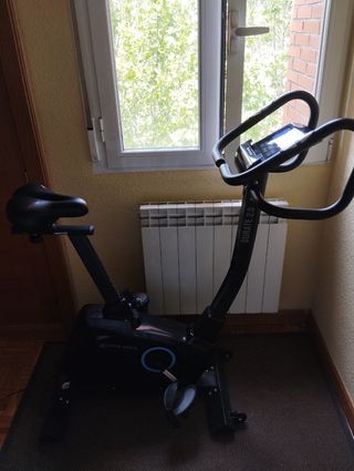 Bicicleta estática Capital Sports Dorate 2.0