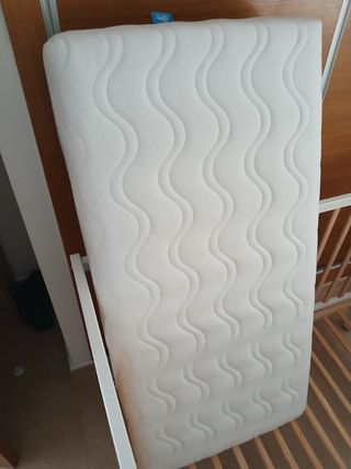 Cuna bebé madera blanca - colchón