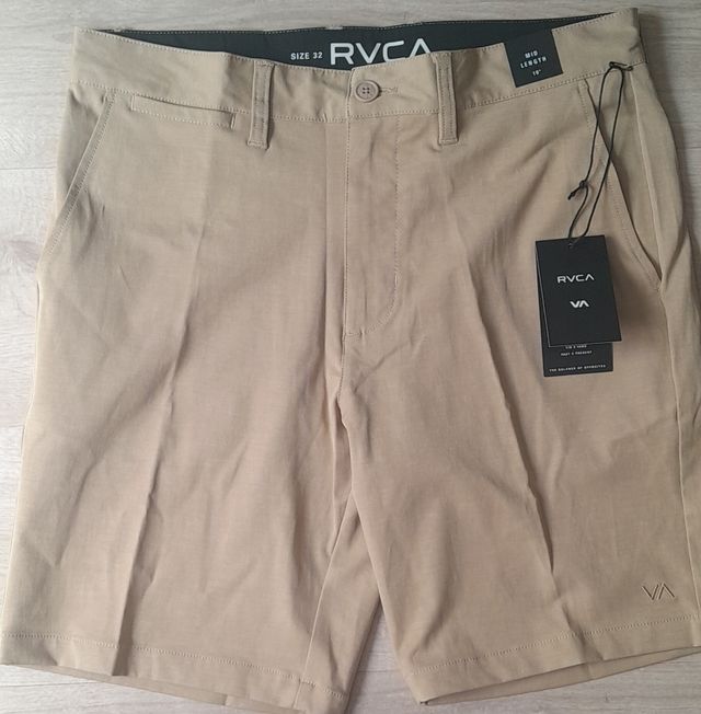 RVCA Pantalones Cortos Beige - Talla 32
